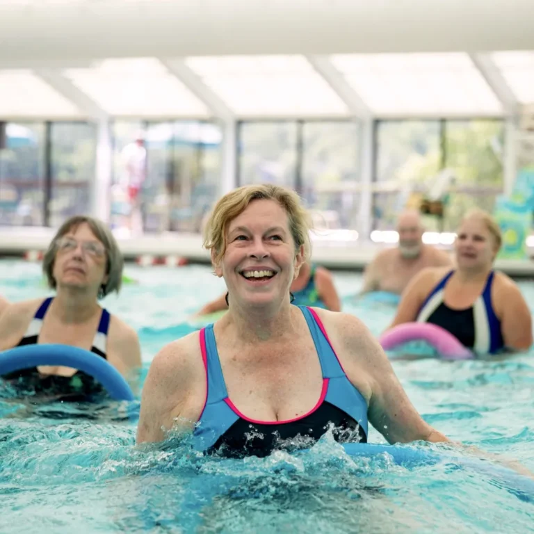 hm-gallery-activities-woman-swimming-hot-springs-village