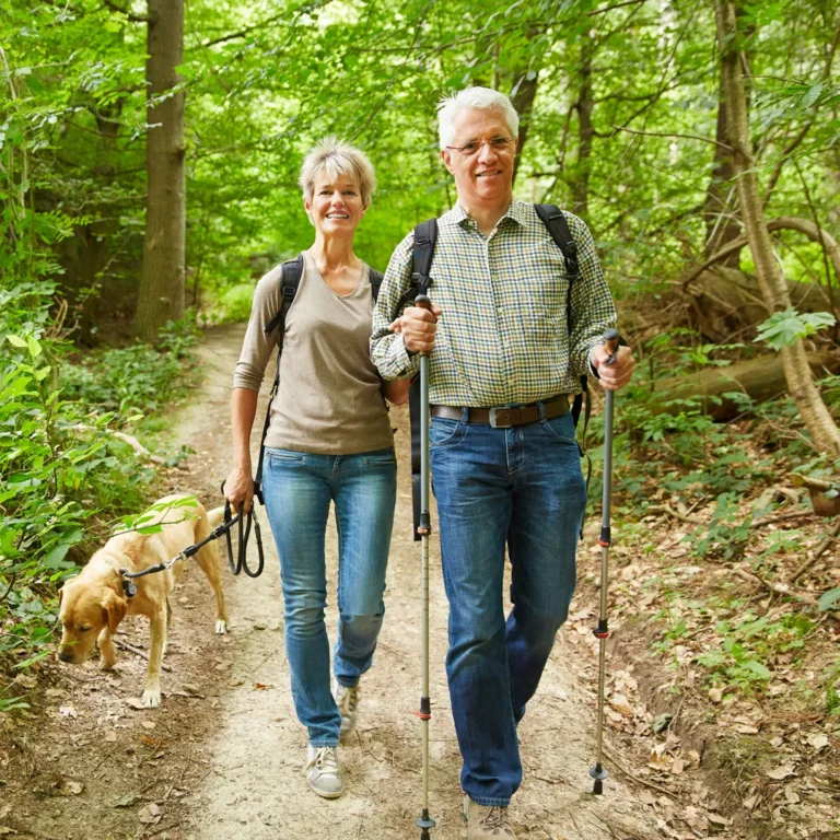 hm-gallery-trails-couple-hiking-hot-springs-village